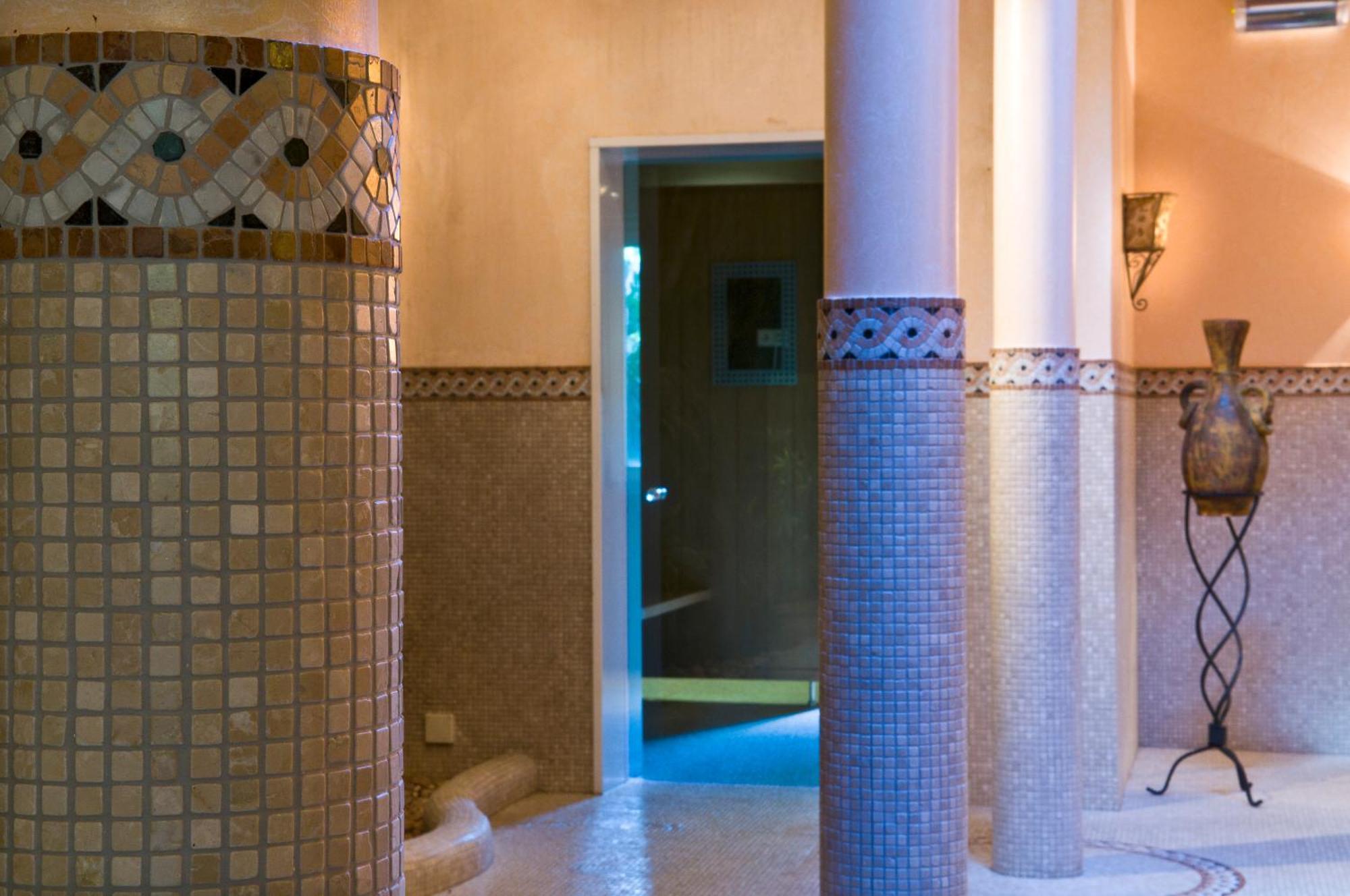 Cocoon Hotel La Rive Буршайд Екстериор снимка